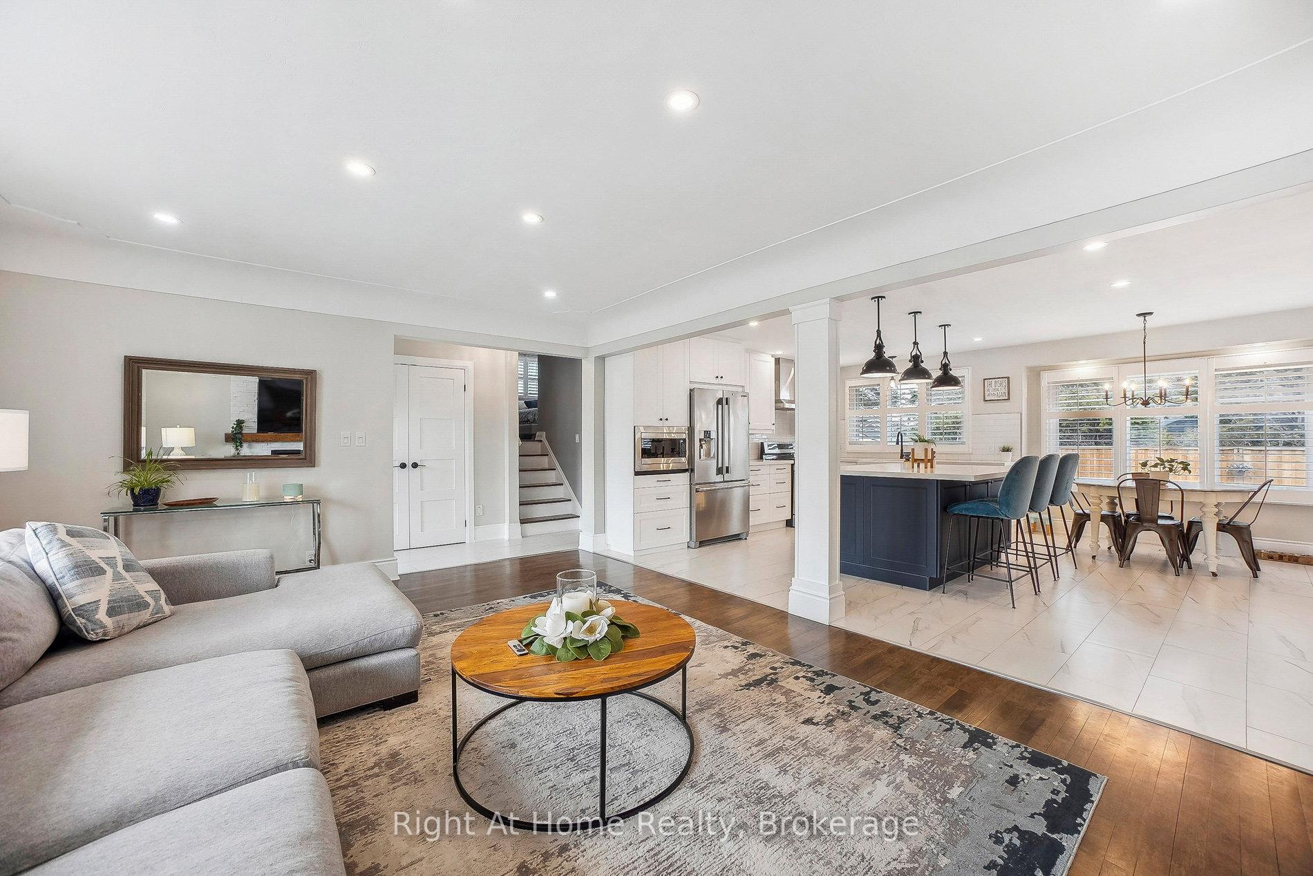 Photo 8 of 7 Passmore Street, Hamilton, Stoney Creek — HOMEH