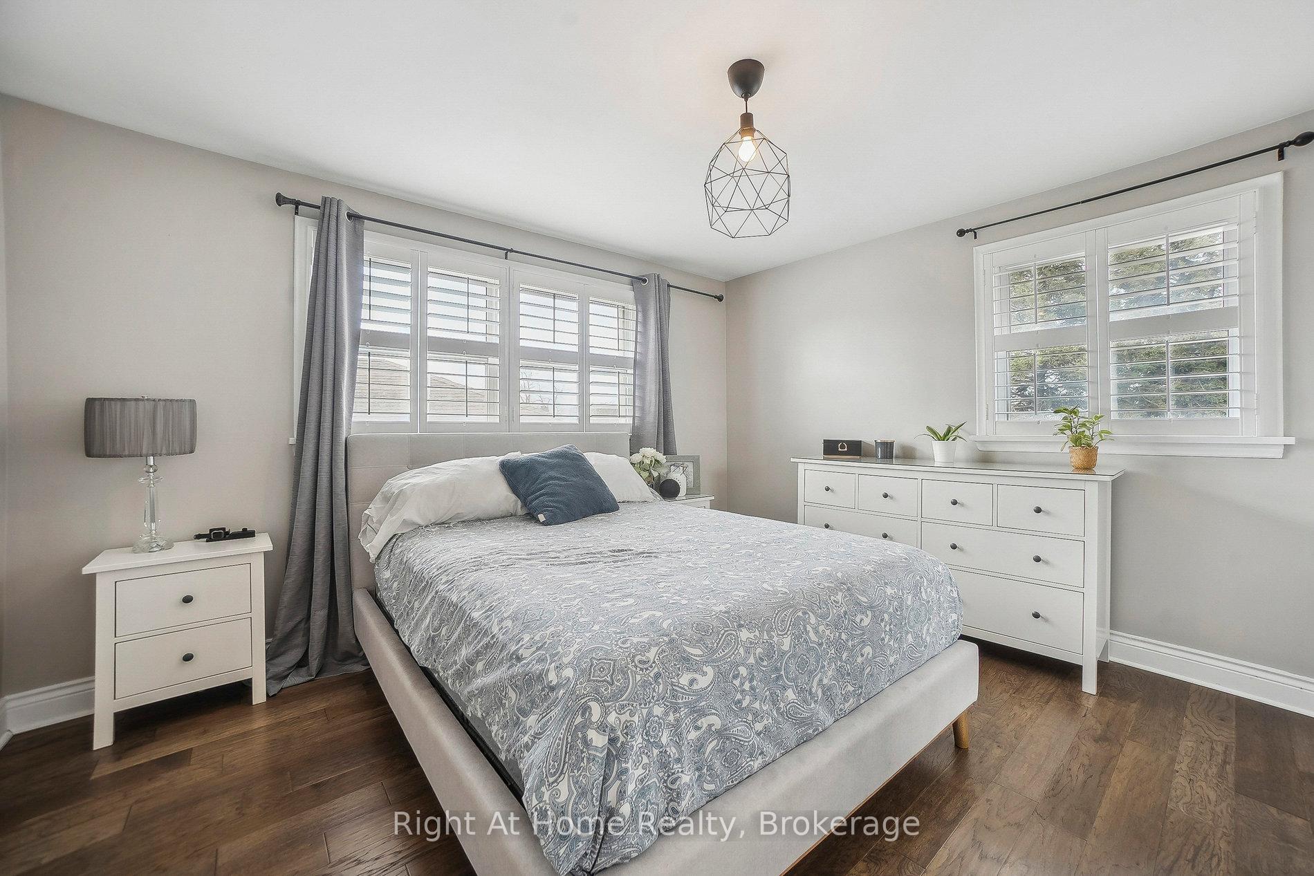 Photo 17 of 7 Passmore Street, Hamilton, Stoney Creek — HOMEH