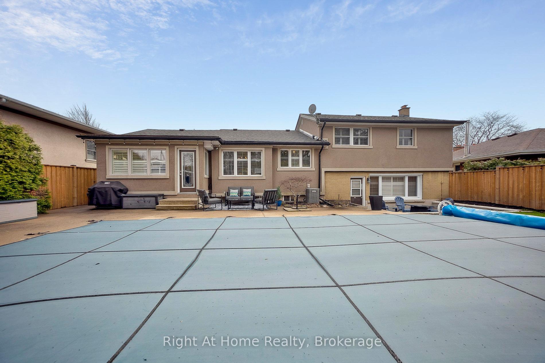 Photo 35 of 7 Passmore Street, Hamilton, Stoney Creek — HOMEH