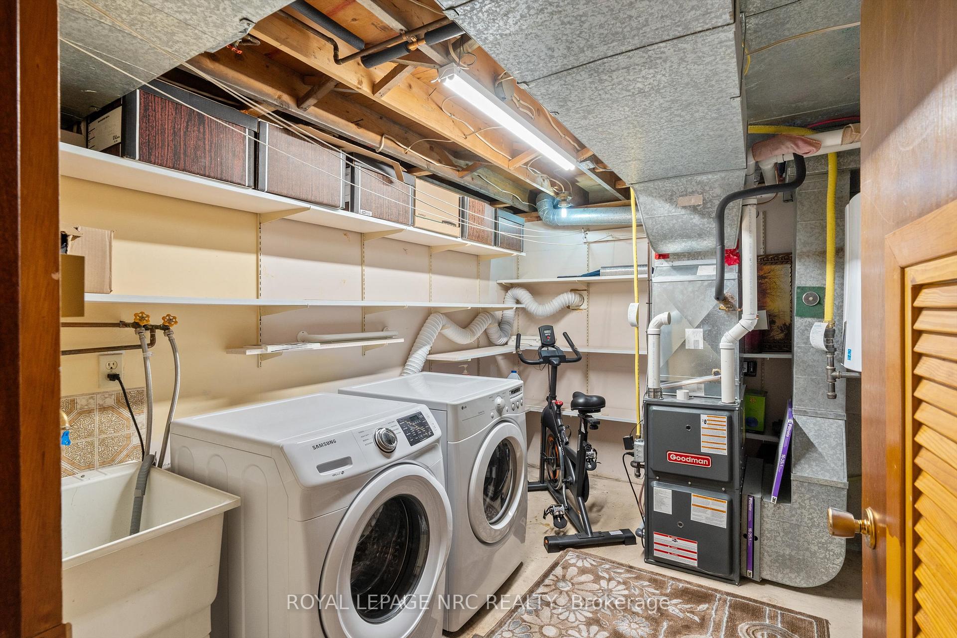 Photo 29 of 19 Ursula Avenue, St. Catharines, Burleigh Hill — HOMEH