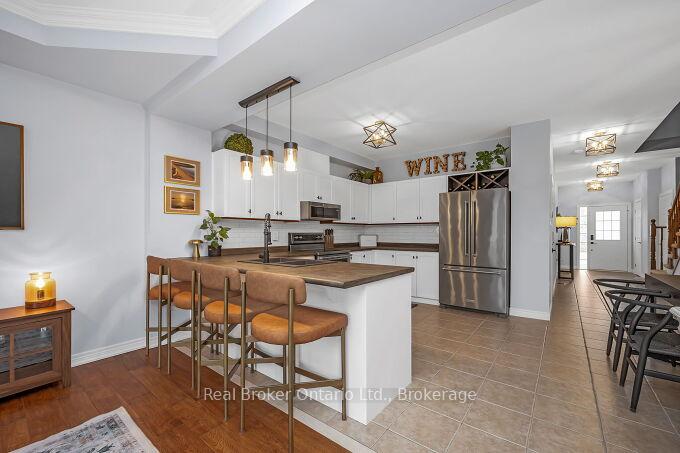 Photo 11 of 145 Tanglewood Drive, Hamilton, Binbrook — HOMEH