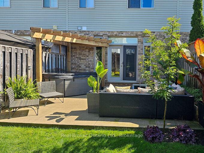 Photo 33 of 145 Tanglewood Drive, Hamilton, Binbrook — HOMEH