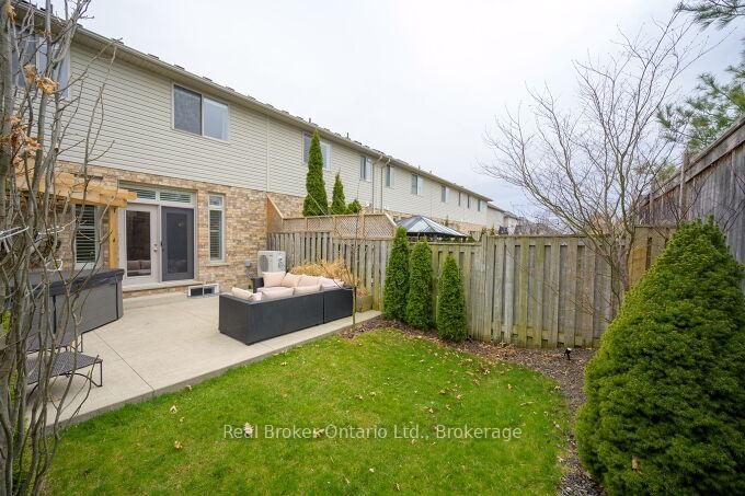 Photo 35 of 145 Tanglewood Drive, Hamilton, Binbrook — HOMEH