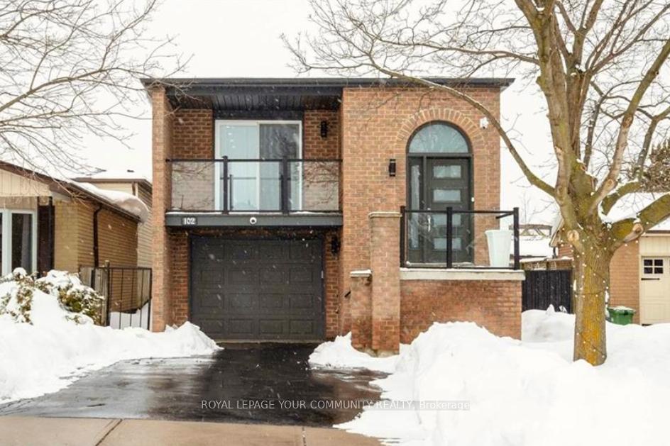 Photo 1 of 102 Garden Crescent, Hamilton, Burkholme — HOMEH