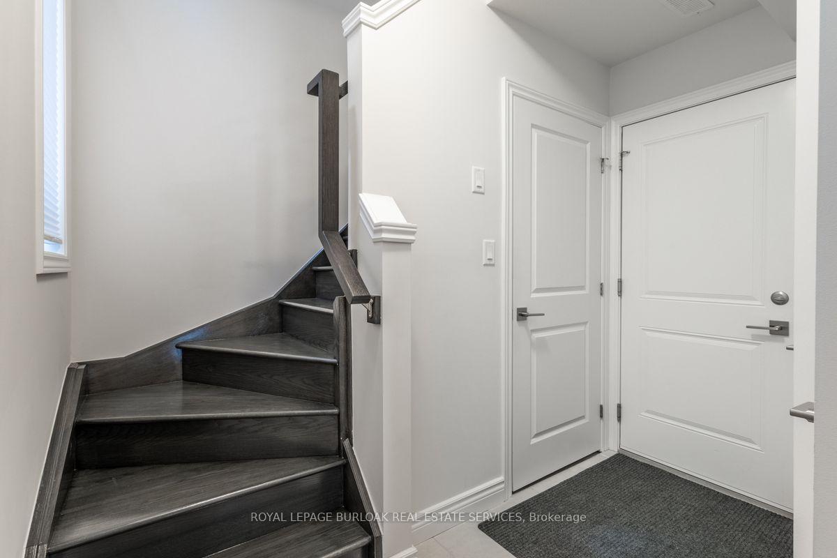 Photo 7 of Unit 274, 30 Times Square, Hamilton, Stoney Creek Mountain — HOMEH