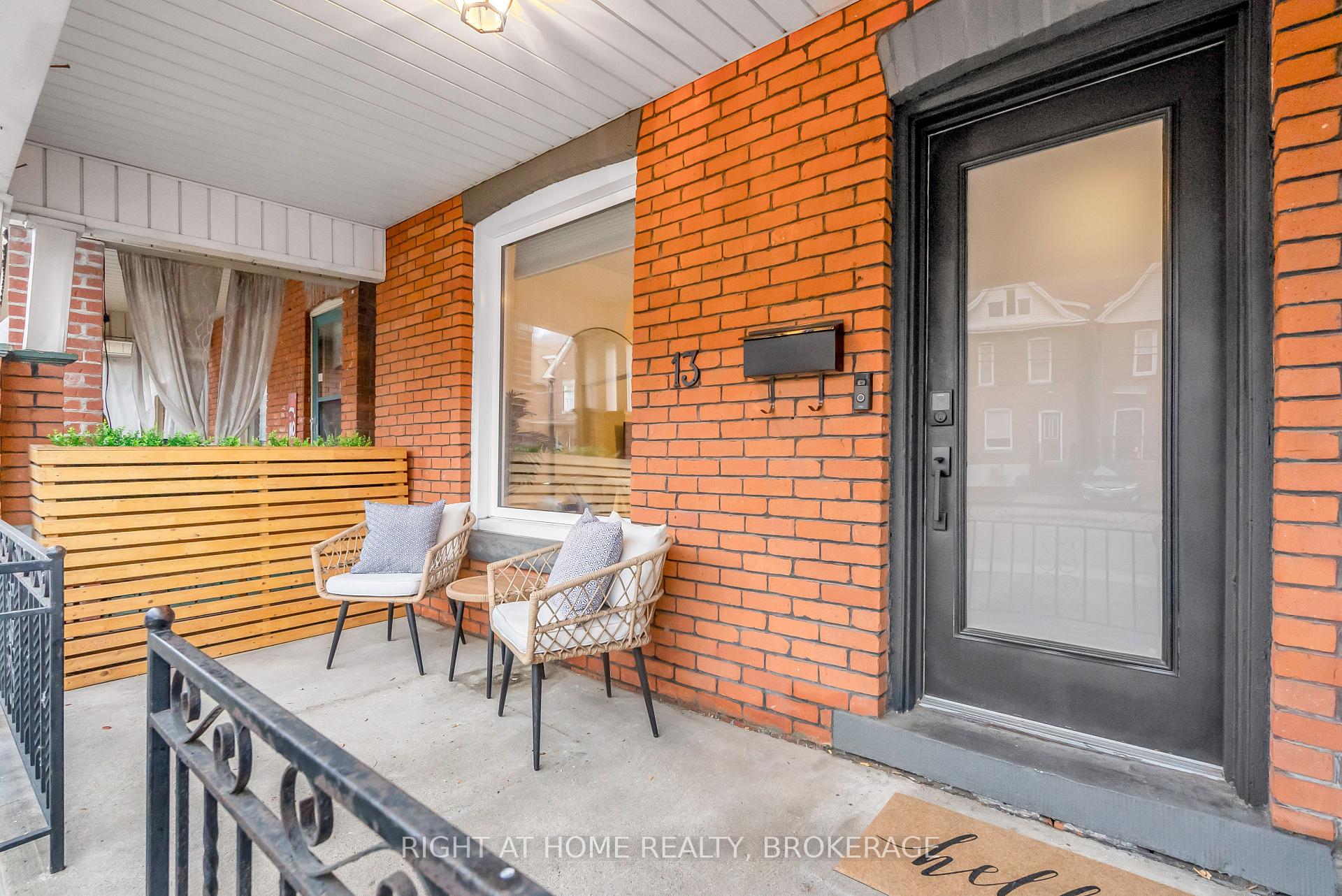 Photo 4 of 13 Cumberland Avenue, Hamilton, St. Clair — HOMEH