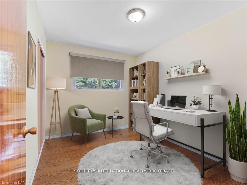 Photo 8 of 17 Clearview Heights, St. Catharines, Burleigh Hill — HOMEH
