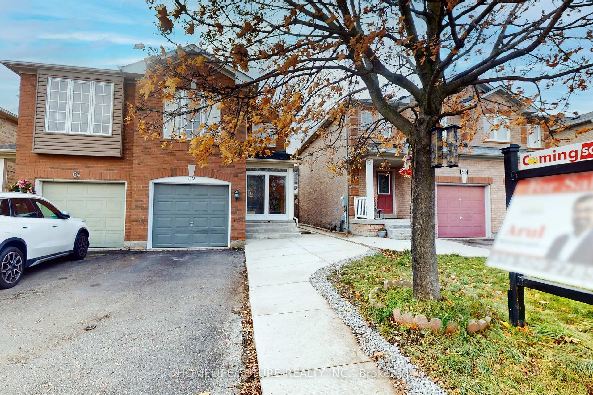 Photo 2 of 62 Lonestar Crescent, Brampton, Fletcher's Meadow — HOMEH