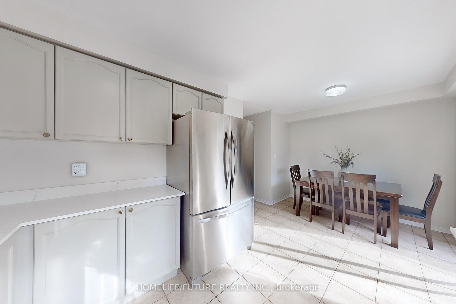 Photo 15 of 62 Lonestar Crescent, Brampton, Fletcher's Meadow — HOMEH