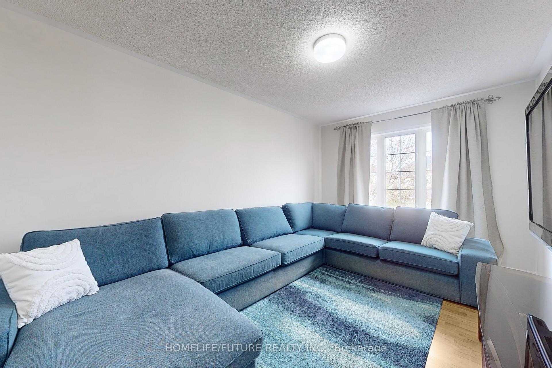 Photo 20 of 62 Lonestar Crescent, Brampton, Fletcher's Meadow — HOMEH