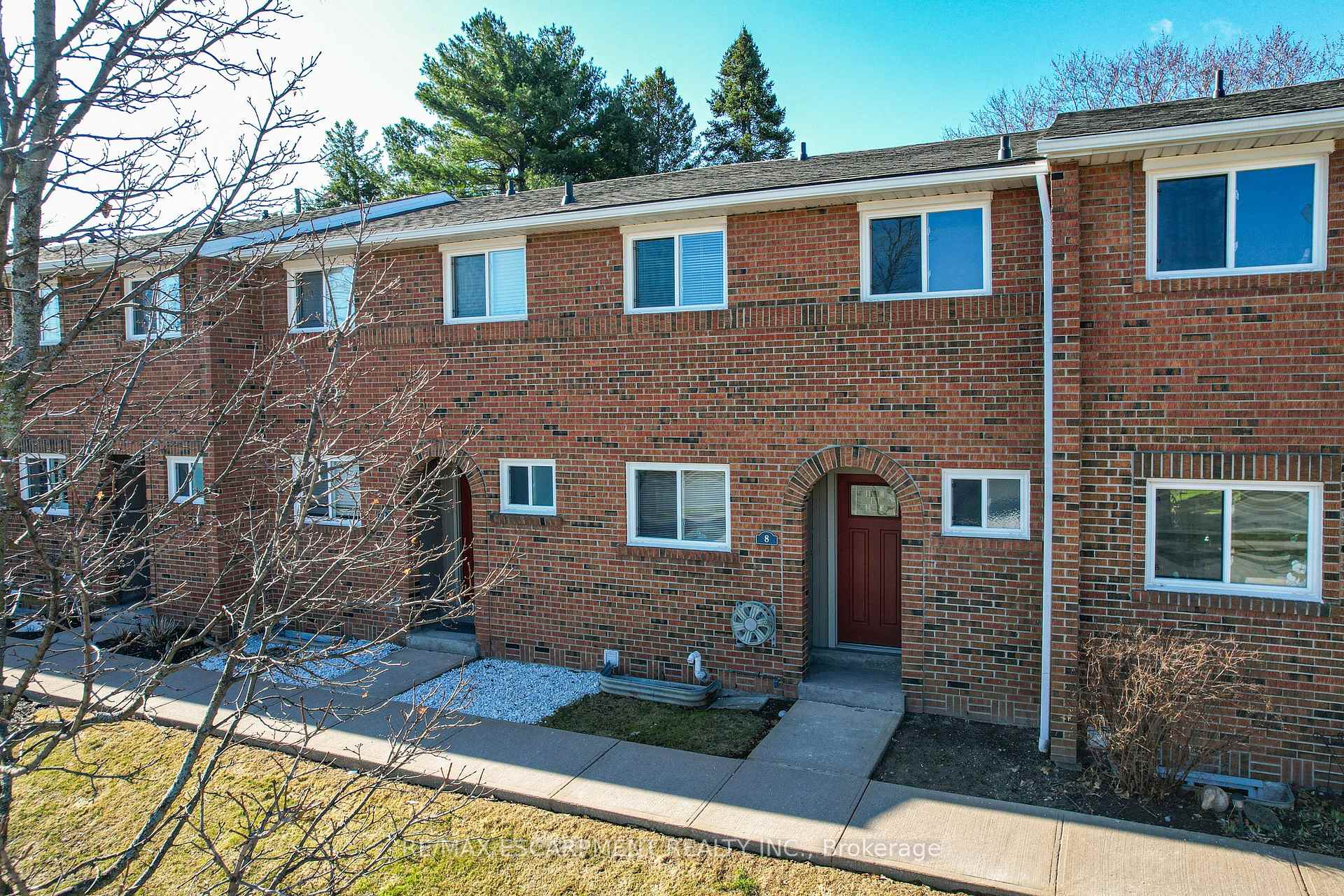 Front of Unit 8, 125 Livingston Avenue