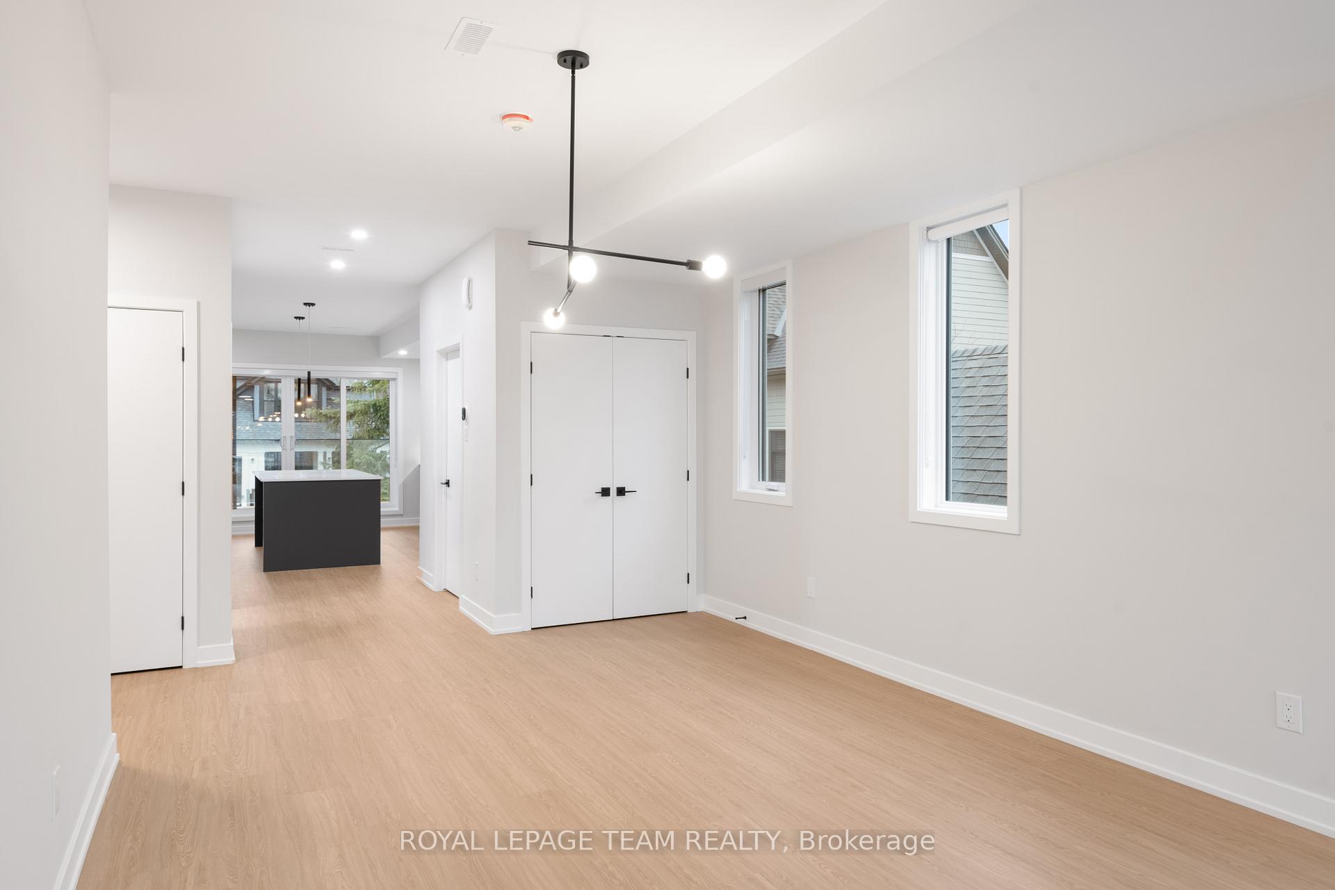 Photo 6 of Unit 3, 47 Grosvenor Avenue, Ottawa, Old Ottawa South — HOMEH