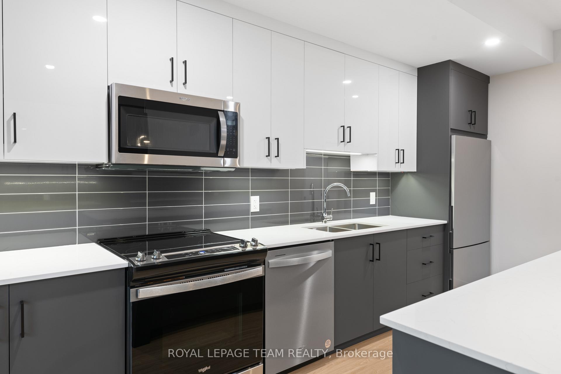 Photo 19 of Unit 3, 47 Grosvenor Avenue, Ottawa, Old Ottawa South — HOMEH