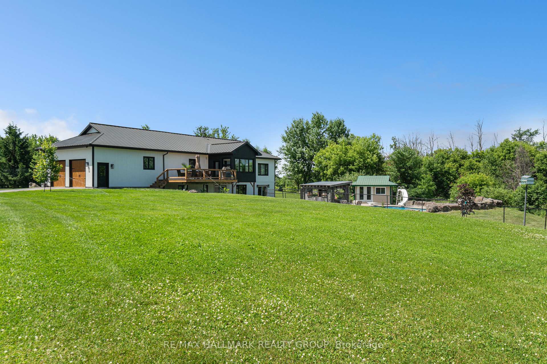 Photo 6 of 422 Old Coach Road, Ottawa, Huntley Ward (North East) — HOMEH