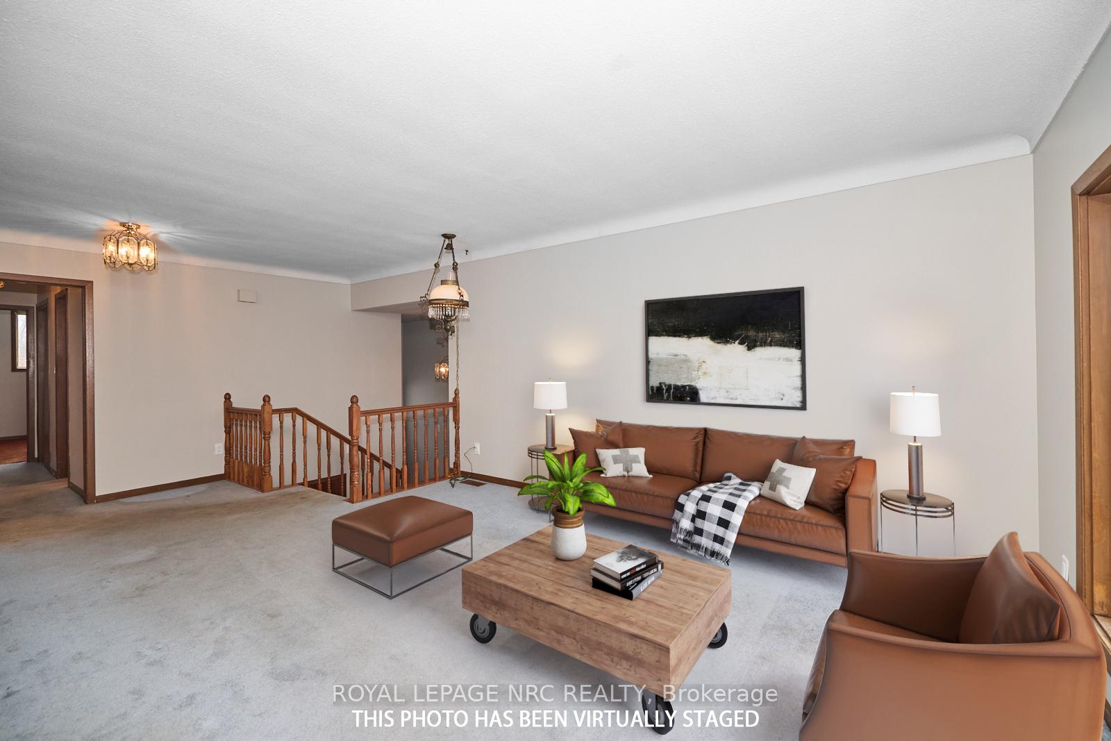 Photo 4 of 3 Linlake Drive, St. Catharines, Lakeport — HOMEH
