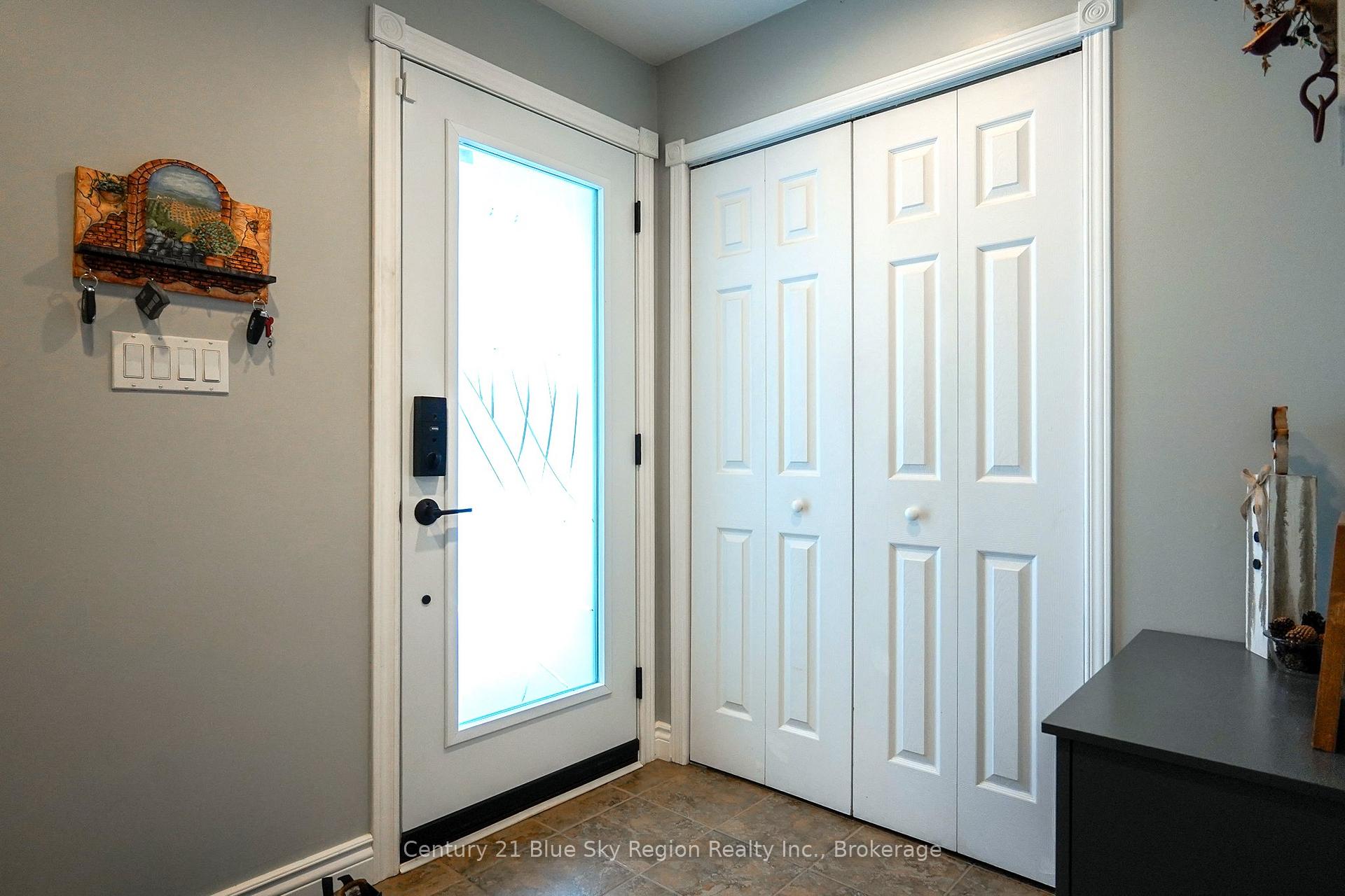 Photo 4 of 1199 Pinecreek Road S, Callander — HOMEH