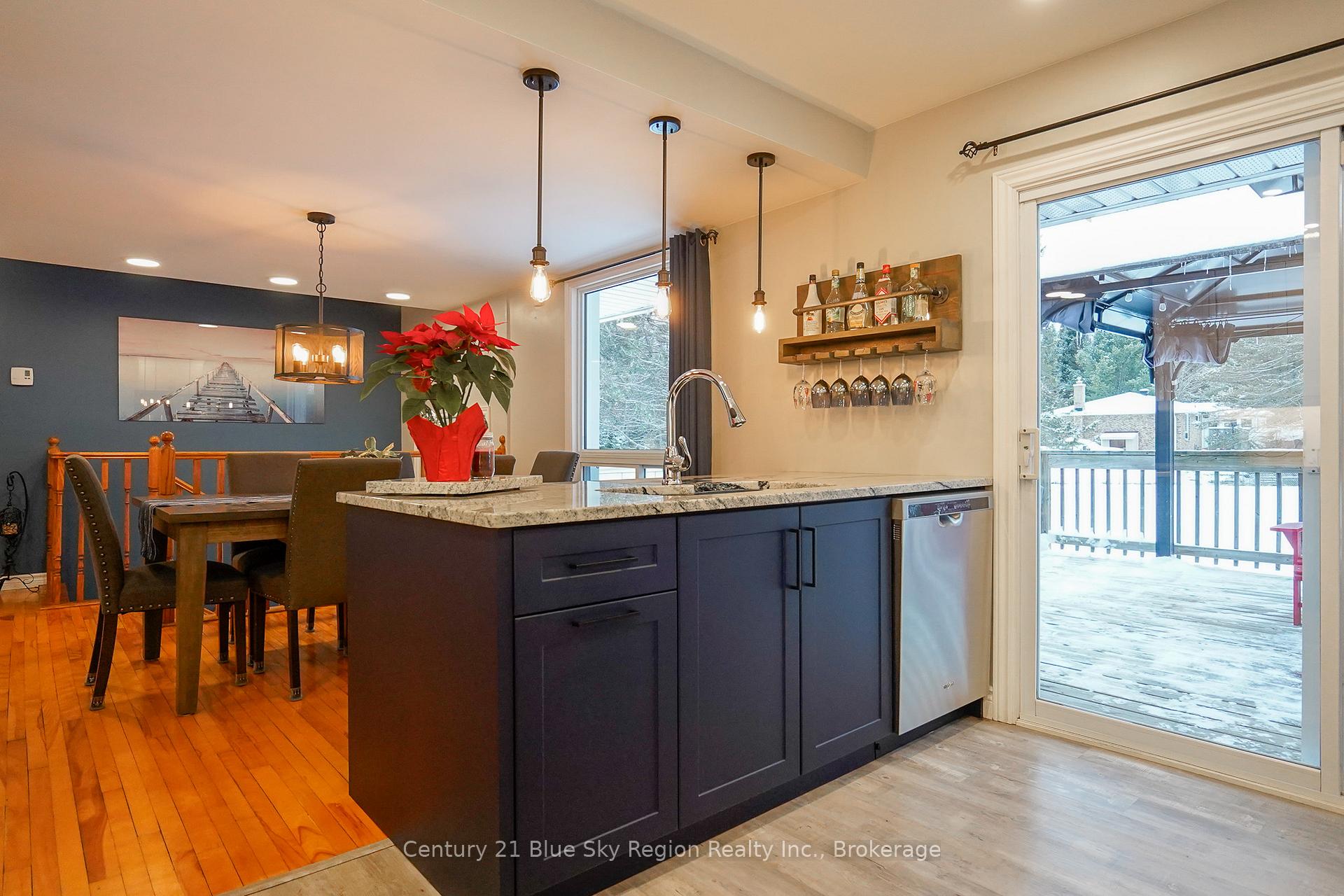 Photo 14 of 1199 Pinecreek Road S, Callander — HOMEH
