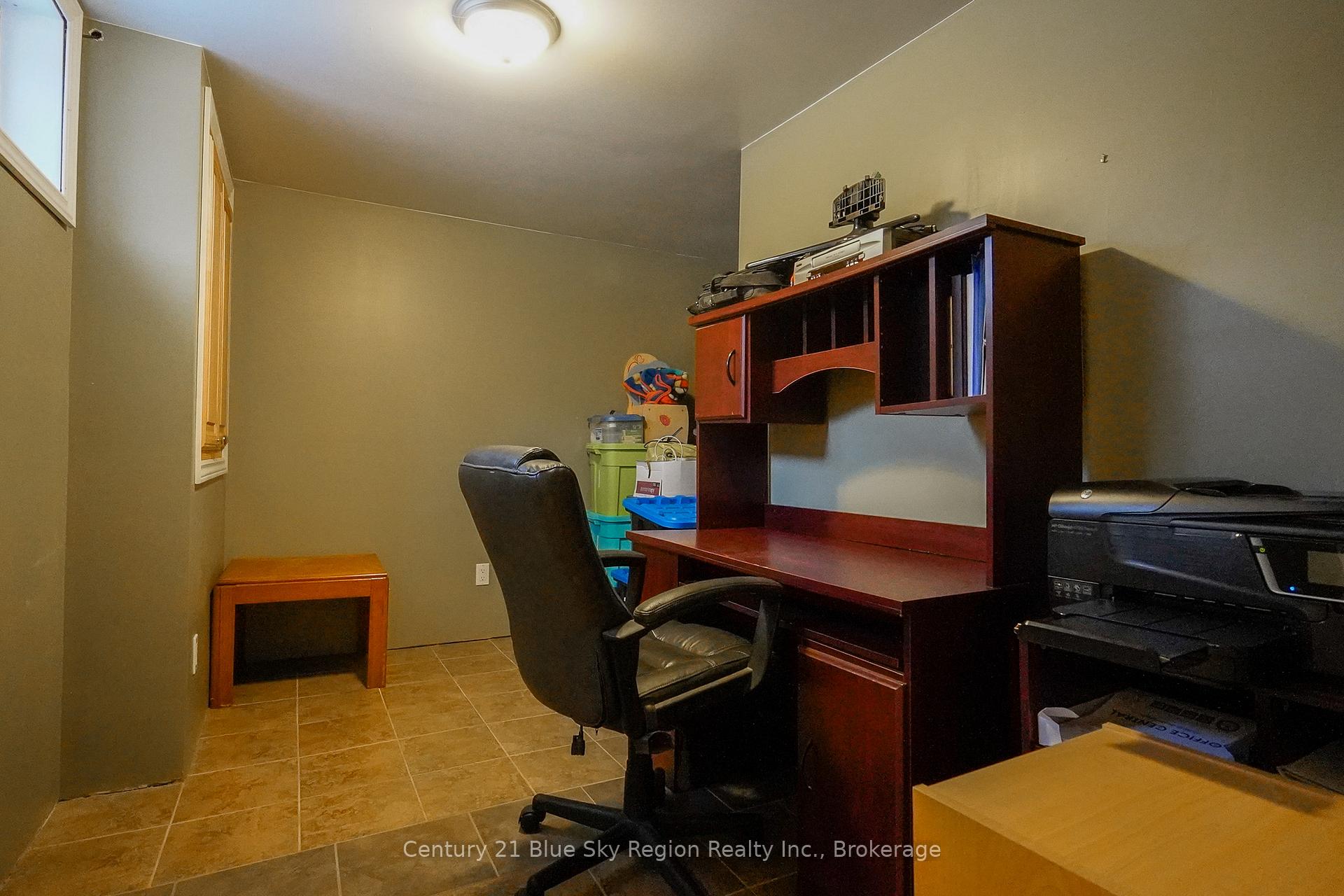 Photo 32 of 1199 Pinecreek Road S, Callander — HOMEH
