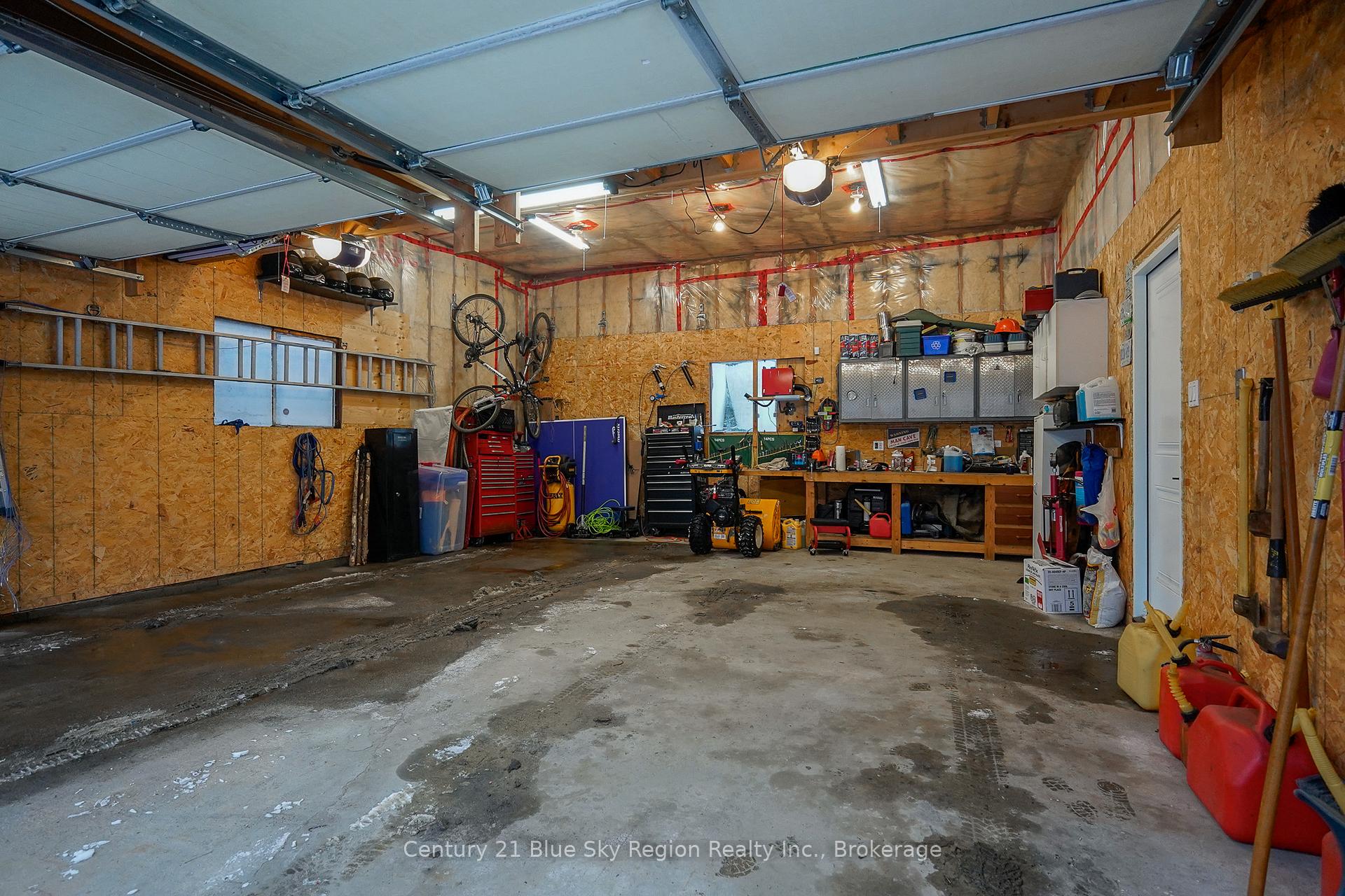 Photo 35 of 1199 Pinecreek Road S, Callander — HOMEH