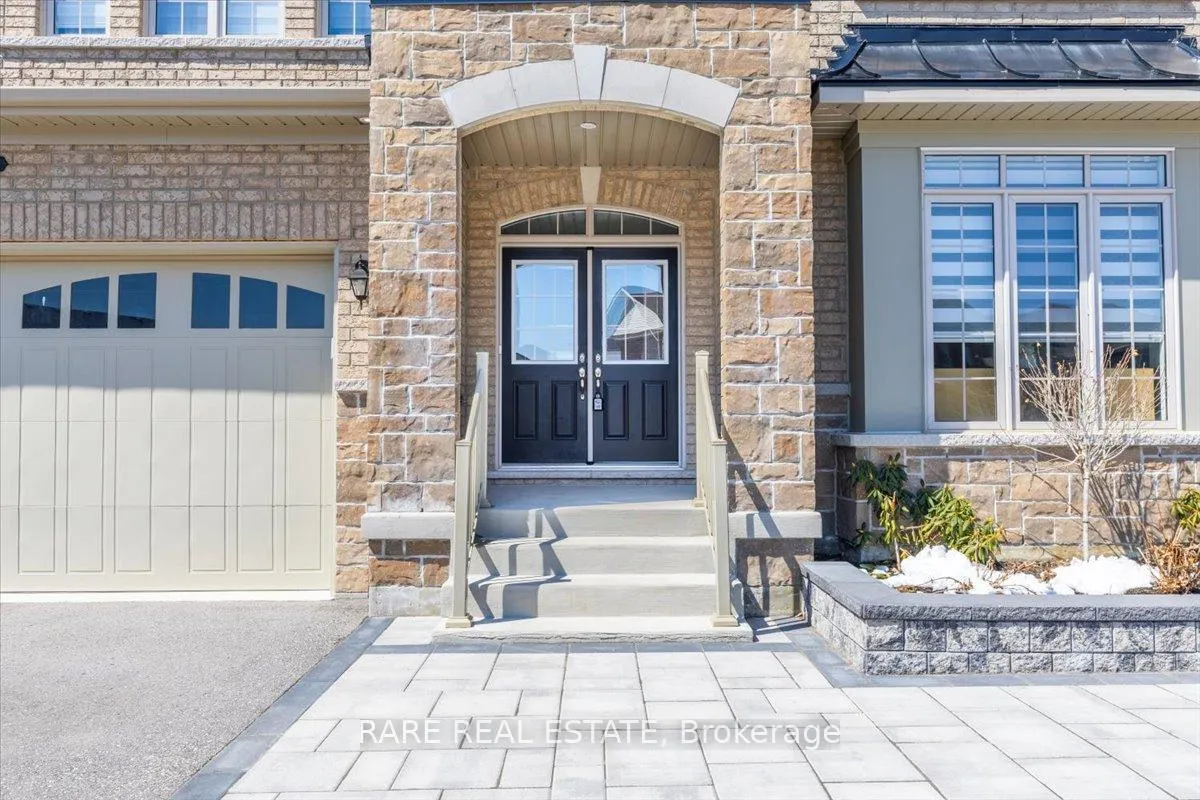 Photo 3 of 17 Sanford Circle, Springwater, Centre Vespra — HOMEH