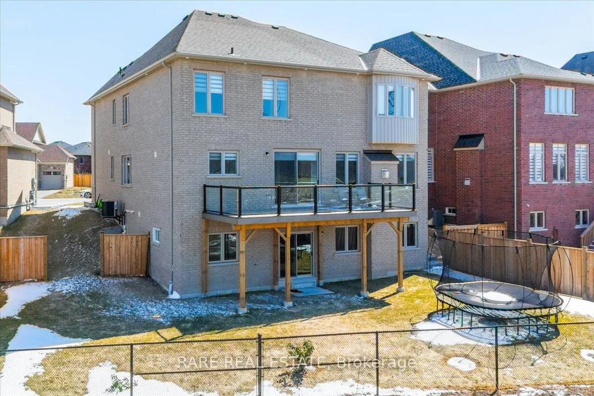 Photo 26 of 17 Sanford Circle, Springwater, Centre Vespra — HOMEH