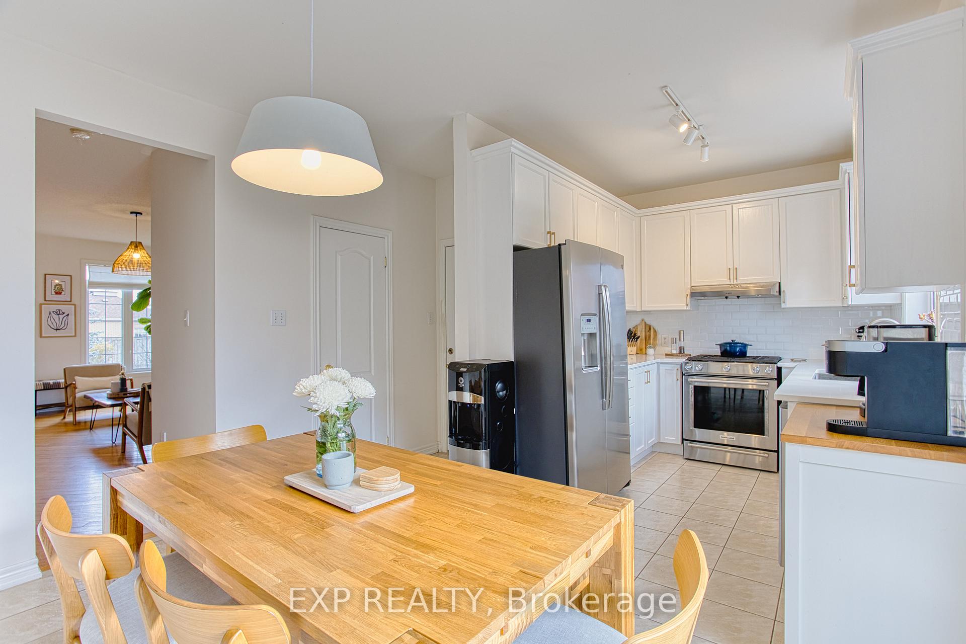 Photo 8 of 228 Springstead Avenue, Hamilton, Winona Park — HOMEH