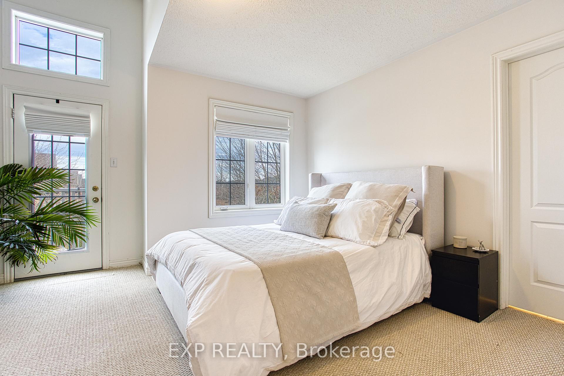 Photo 14 of 228 Springstead Avenue, Hamilton, Winona Park — HOMEH