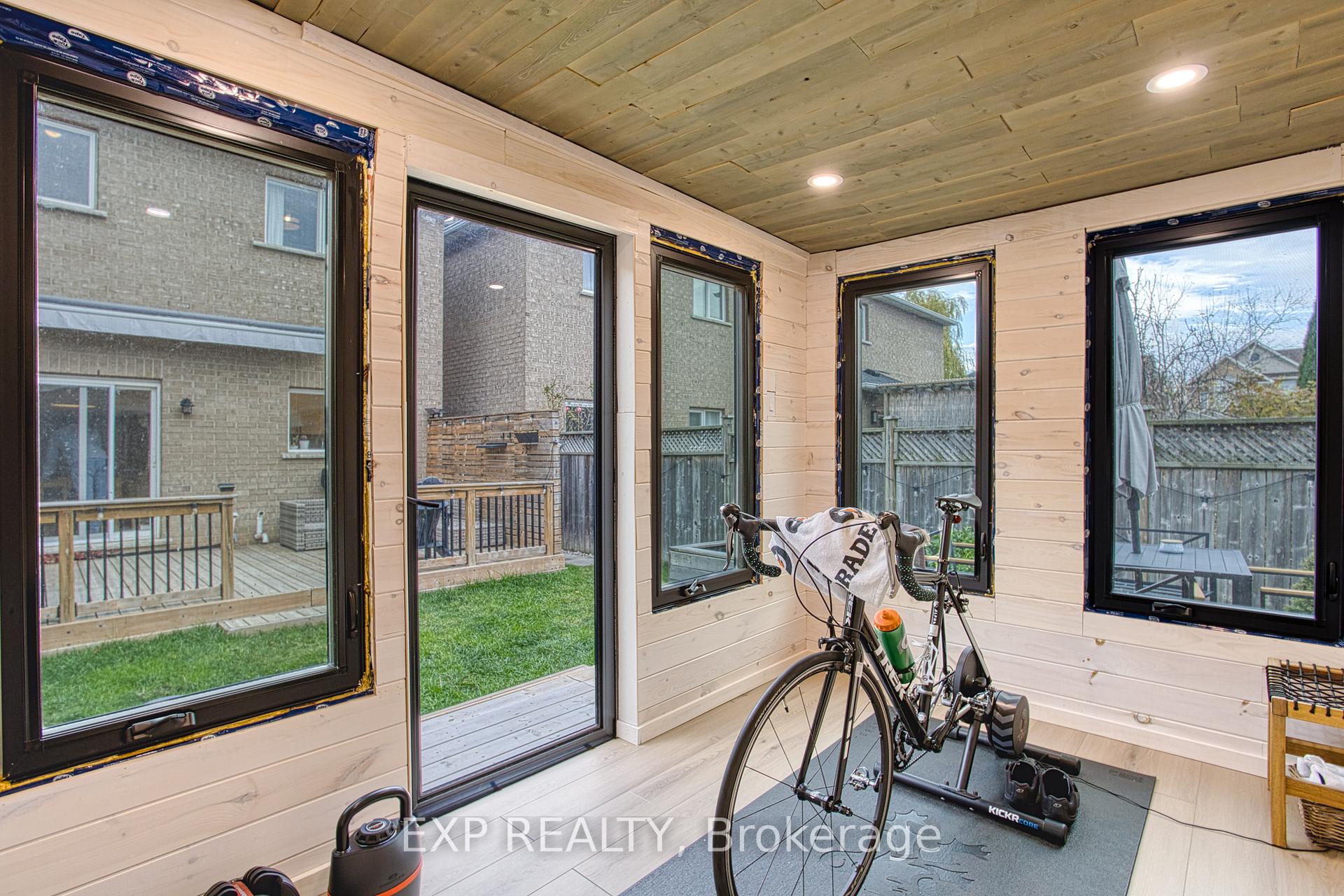 Photo 26 of 228 Springstead Avenue, Hamilton, Winona Park — HOMEH