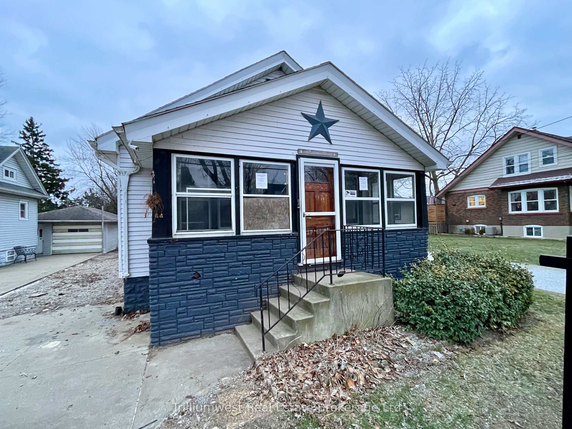Photo 1 of 44 Robinson Street, Leamington — HOMEH