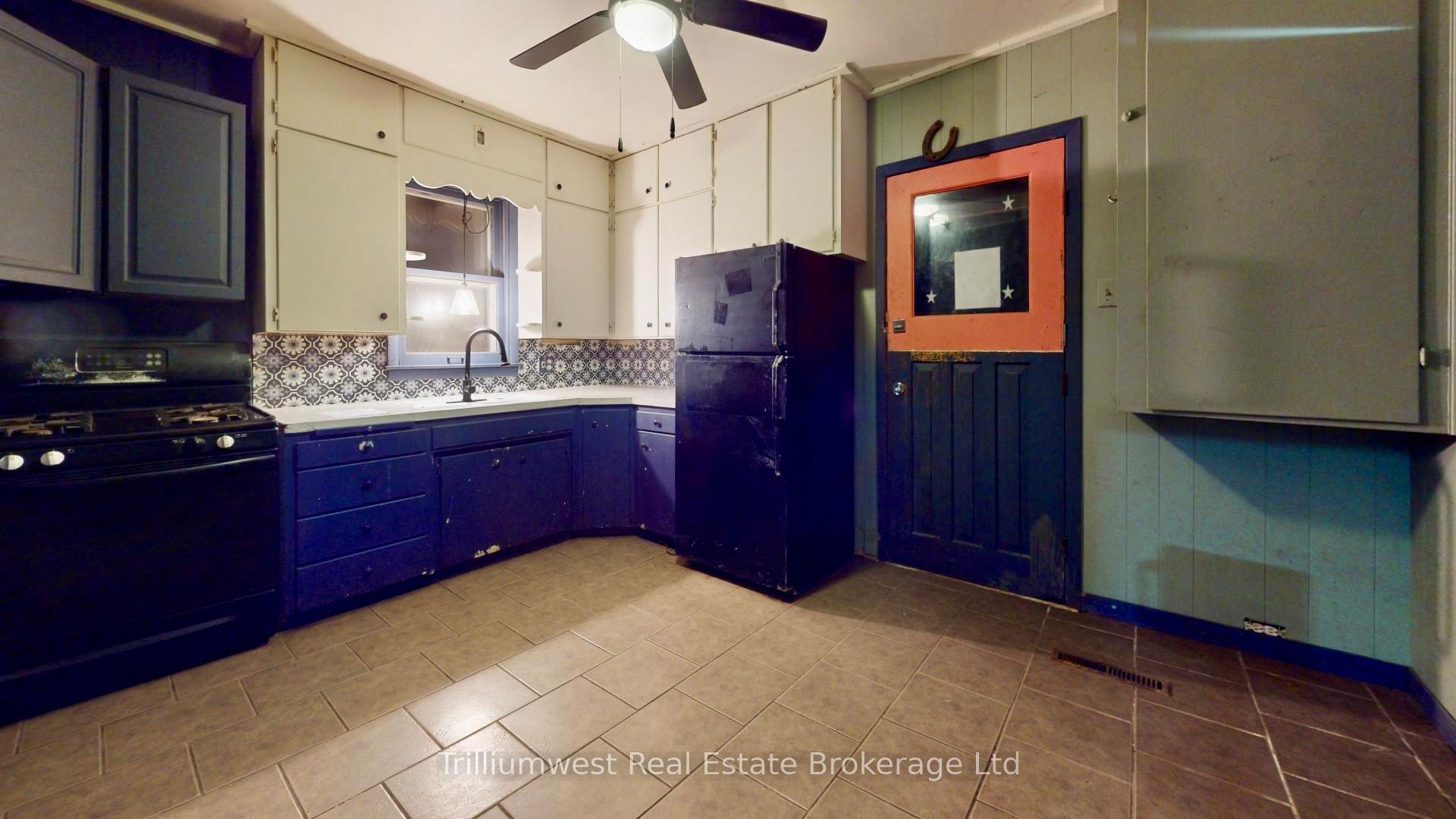 Photo 10 of 44 Robinson Street, Leamington — HOMEH