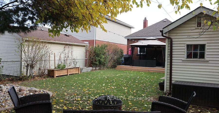 Photo 23 of 124 Barons Avenue S, Hamilton, Bartonville — HOMEH