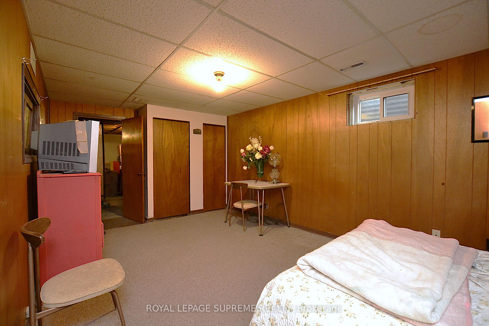 Photo 15 of 25 Brookland Drive, Brampton, Avondale — HOMEH