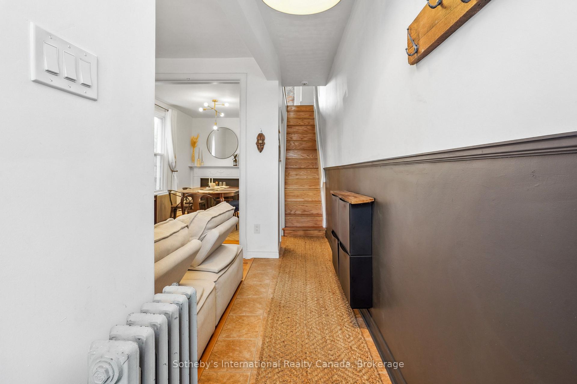 Photo 4 of 85 Barton Street W, Hamilton, Central — HOMEH