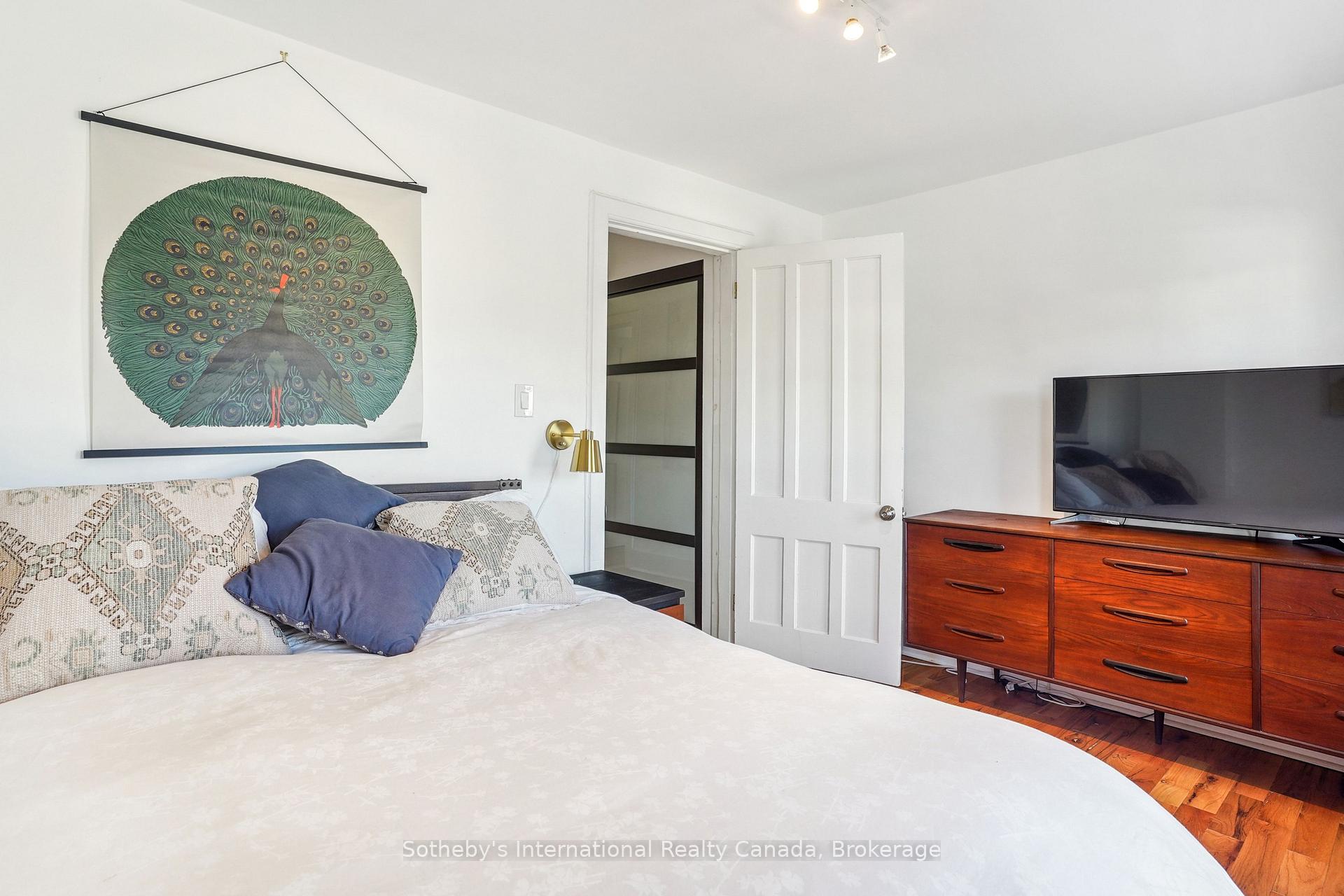 Photo 26 of 85 Barton Street W, Hamilton, Central — HOMEH