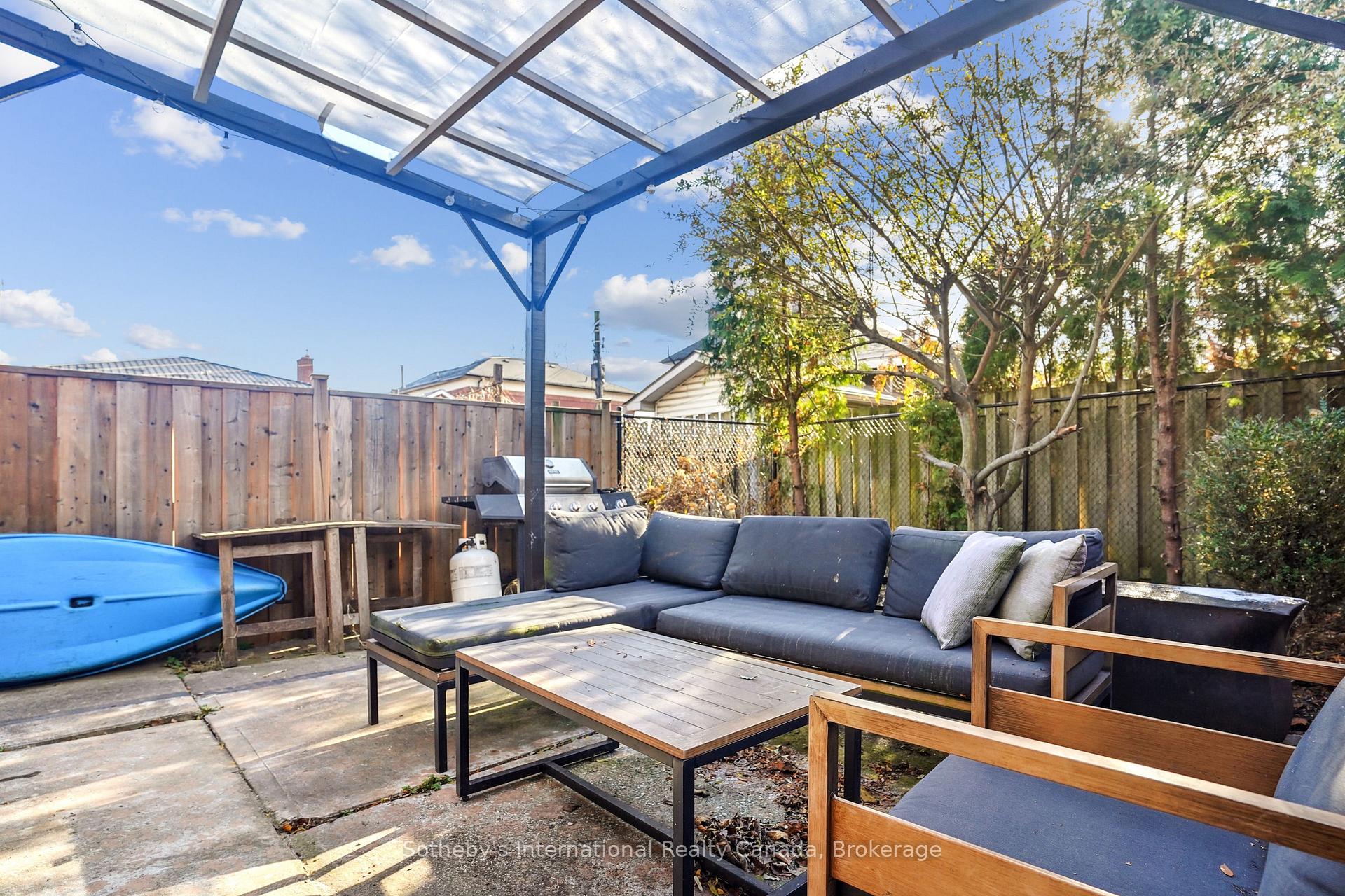Photo 30 of 85 Barton Street W, Hamilton, Central — HOMEH