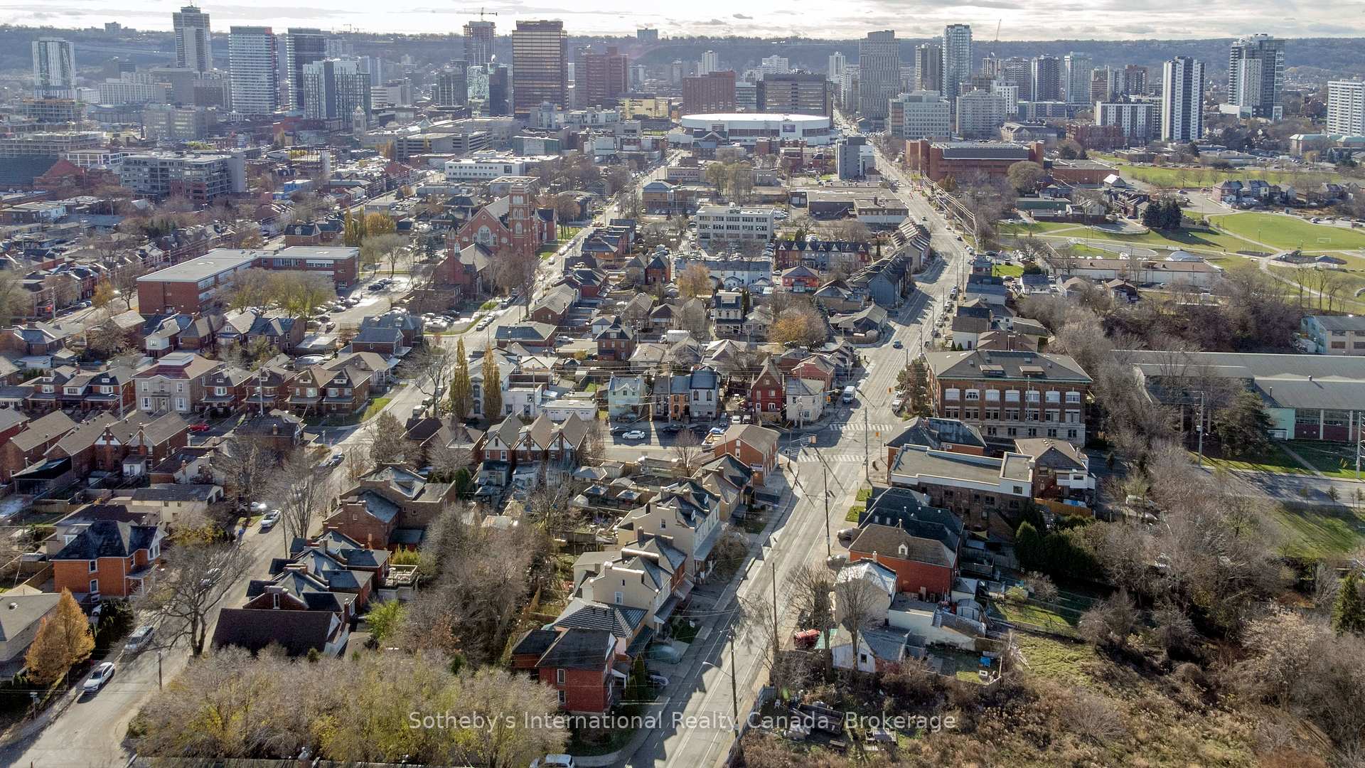 Photo 35 of 85 Barton Street W, Hamilton, Central — HOMEH