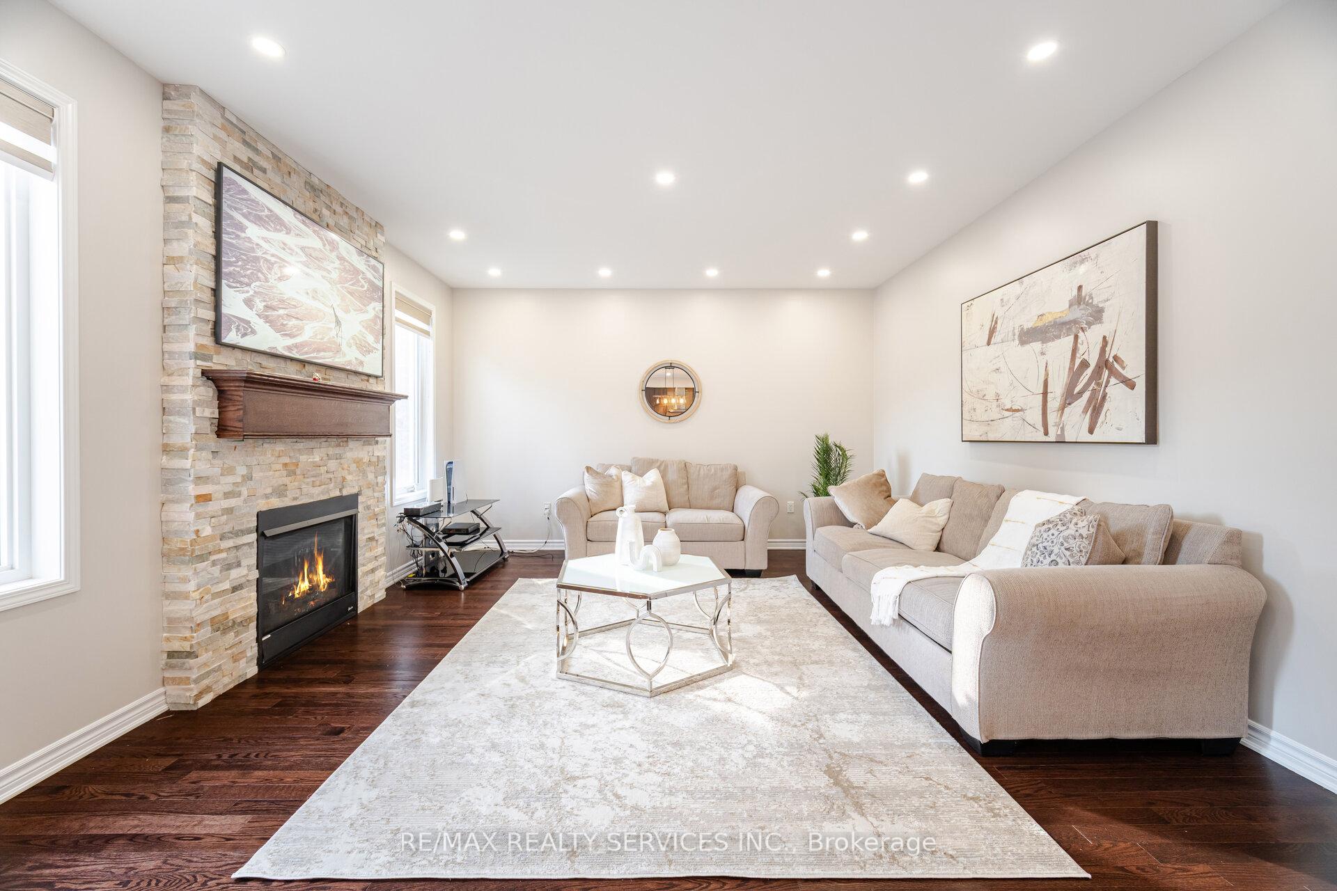 Photo 10 of 43 Cirrus Crescent, Caledon, Rural Caledon — HOMEH