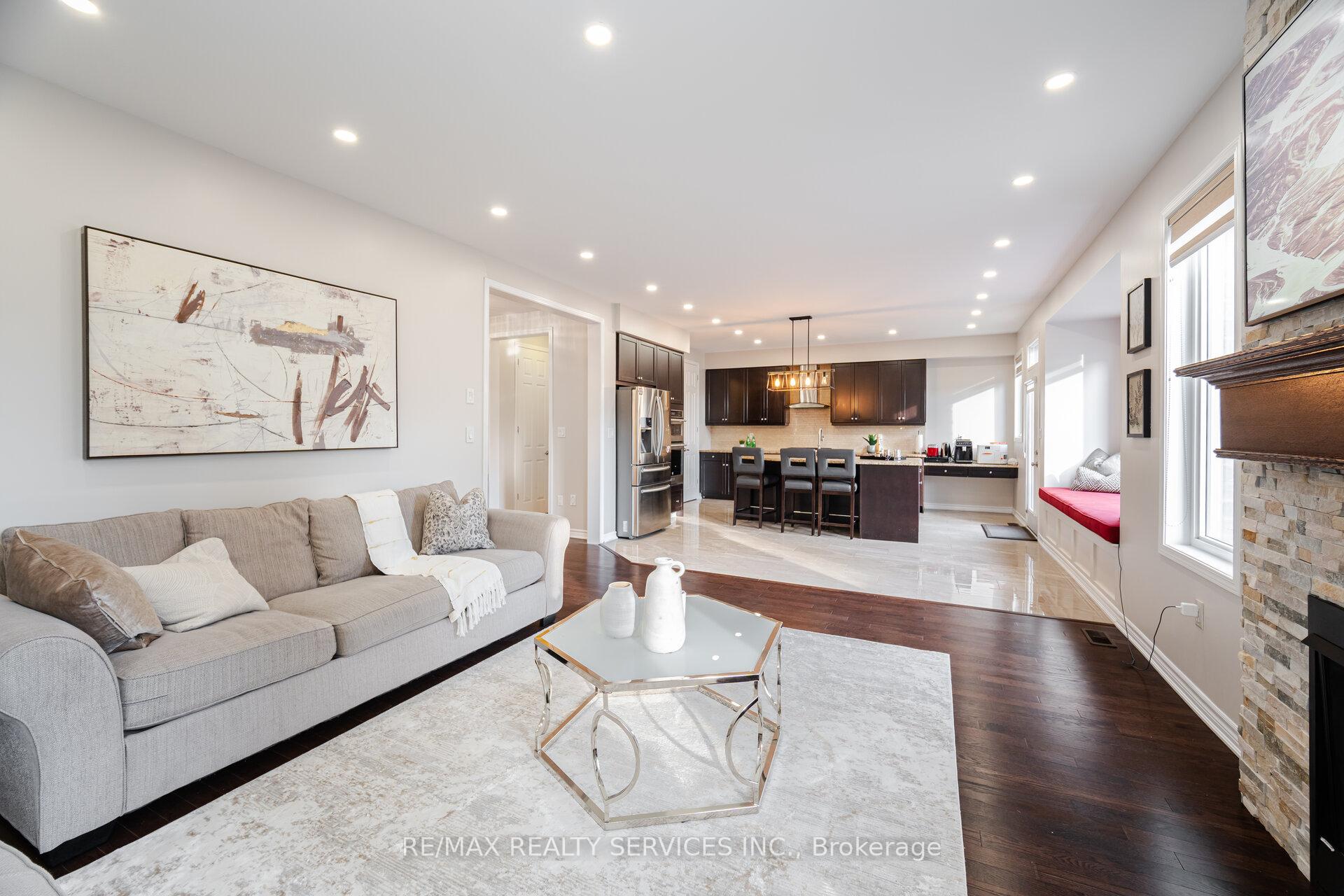 Photo 35 of 43 Cirrus Crescent, Caledon, Rural Caledon — HOMEH