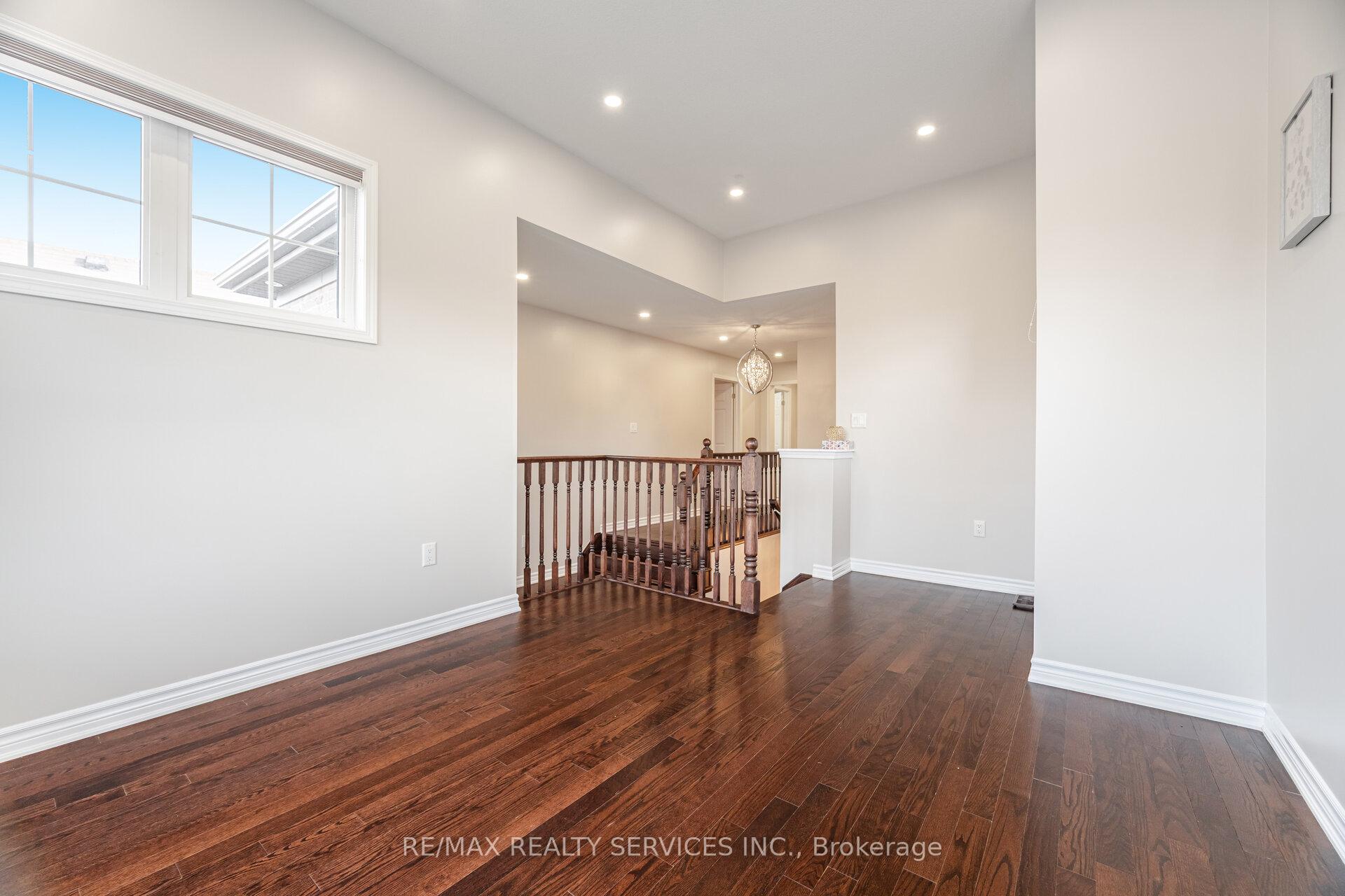 Photo 18 of 43 Cirrus Crescent, Caledon, Rural Caledon — HOMEH