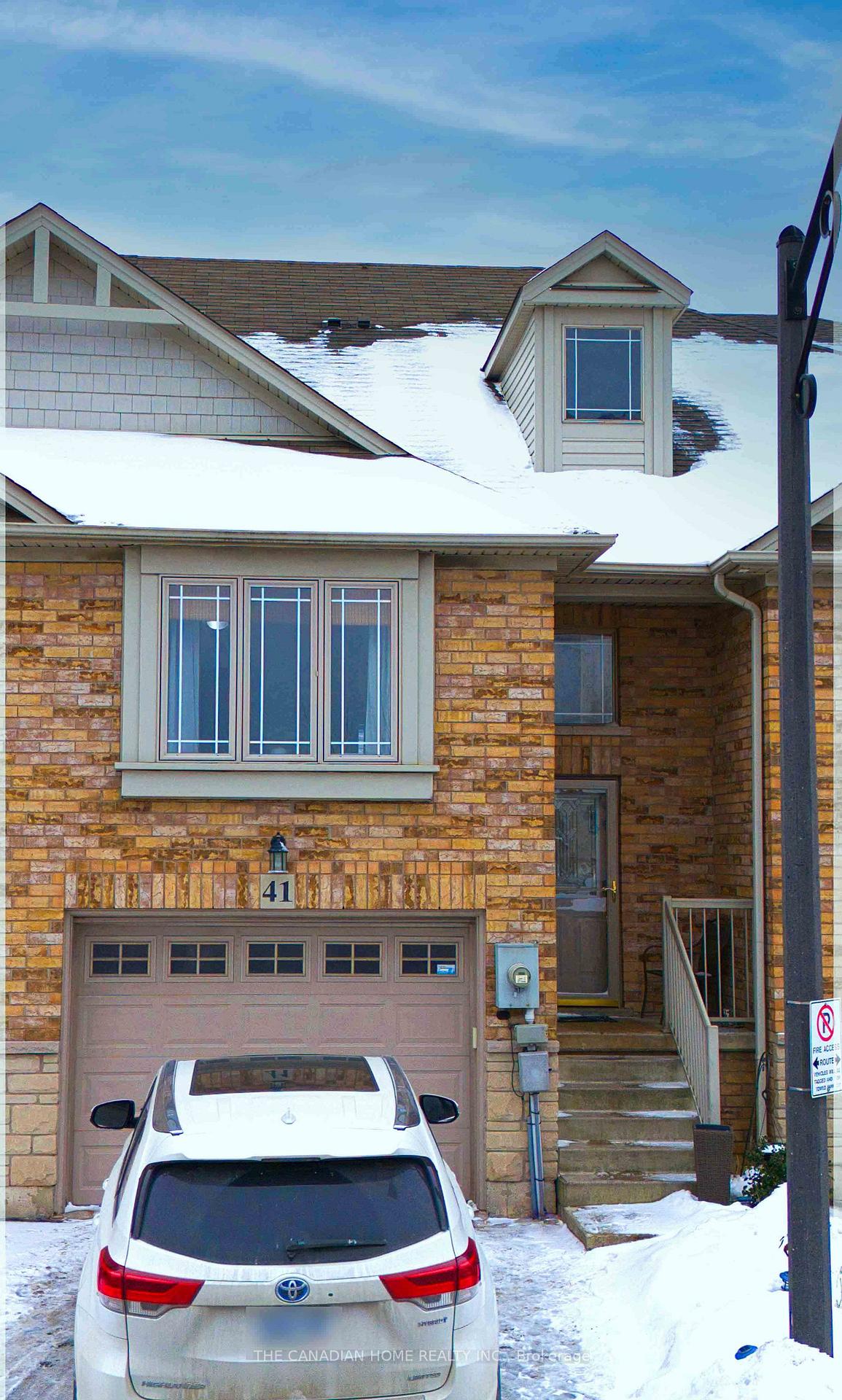 Photo 1 of Unit 41, 242 Upper Mount Albion Road, Hamilton, Stoney Creek Mountain — HOMEH