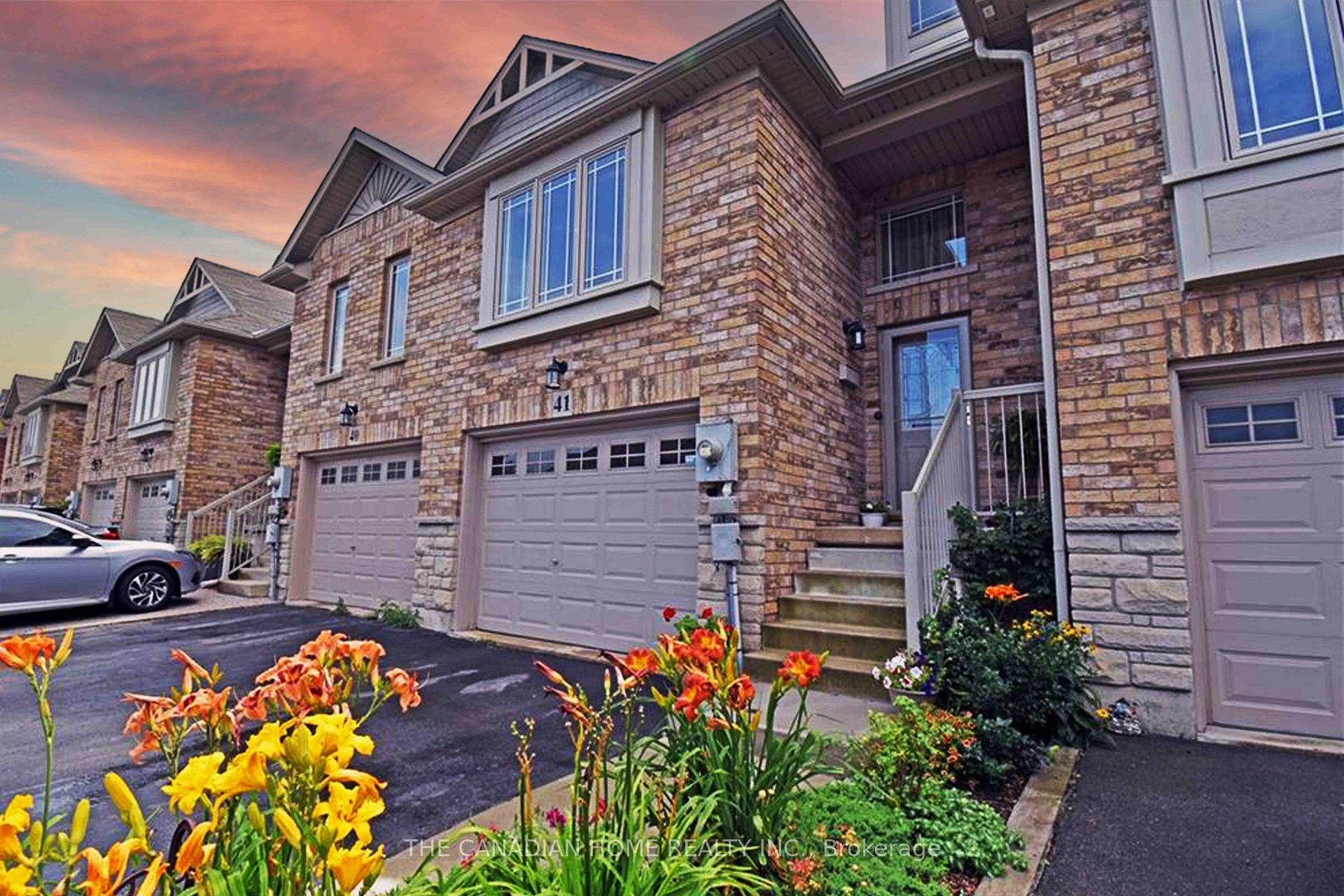 Photo 2 of Unit 41, 242 Upper Mount Albion Road, Hamilton, Stoney Creek Mountain — HOMEH