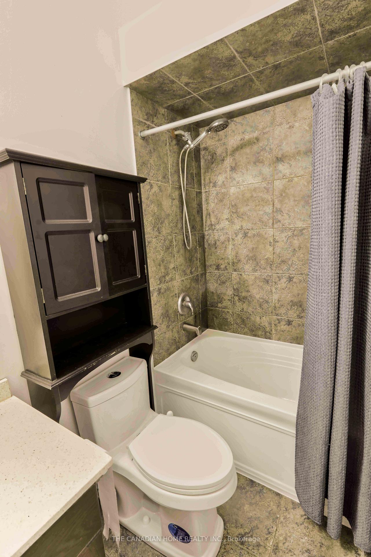 Photo 12 of Unit 41, 242 Upper Mount Albion Road, Hamilton, Stoney Creek Mountain — HOMEH