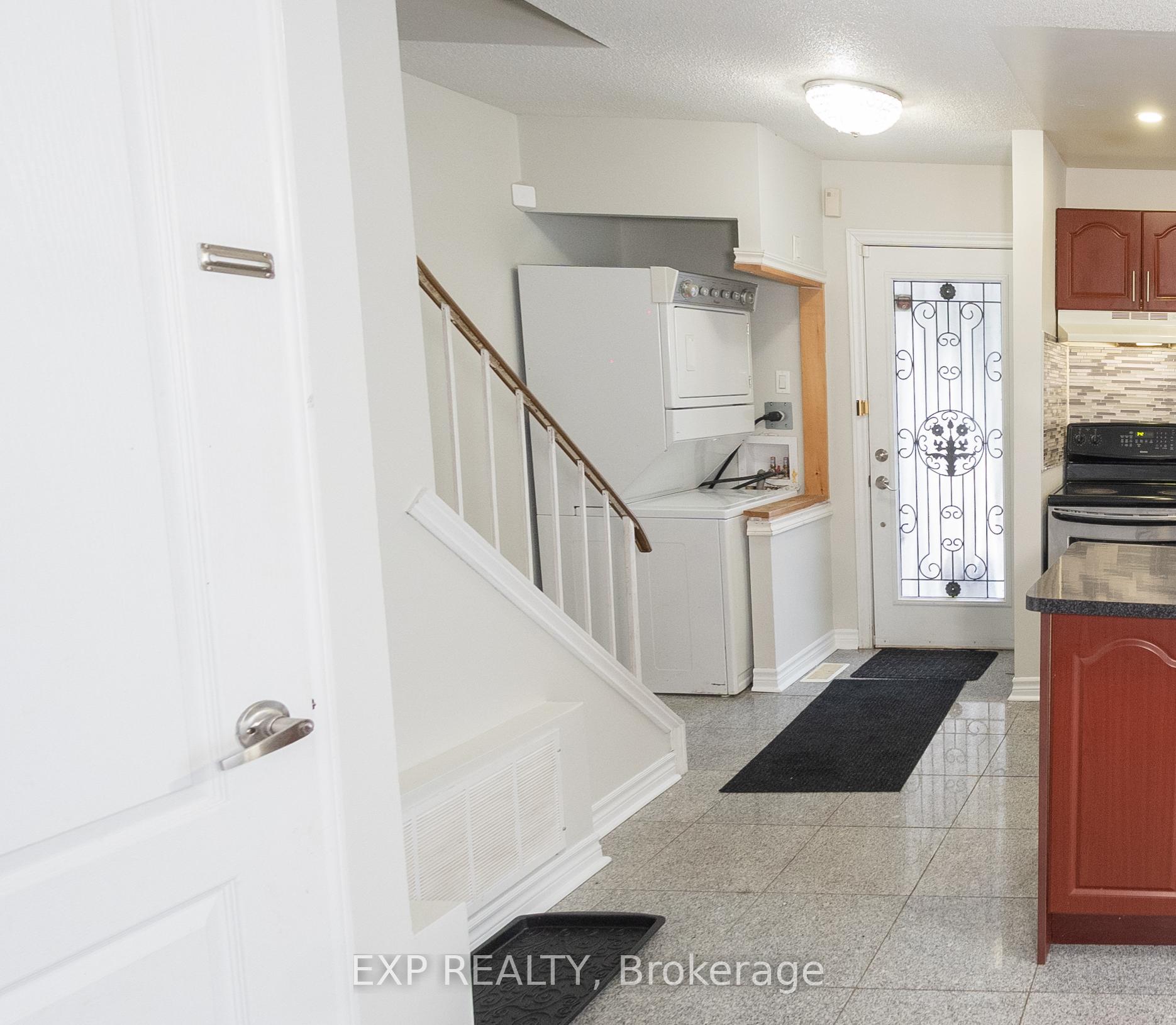 Photo 30 of 5 Juliana Square, Brampton, Northgate — HOMEH