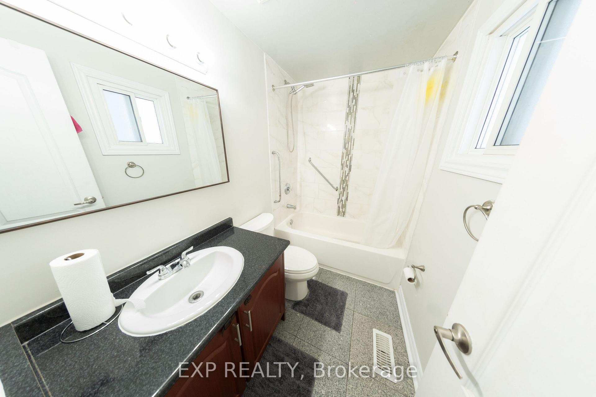 Photo 35 of 5 Juliana Square, Brampton, Northgate — HOMEH