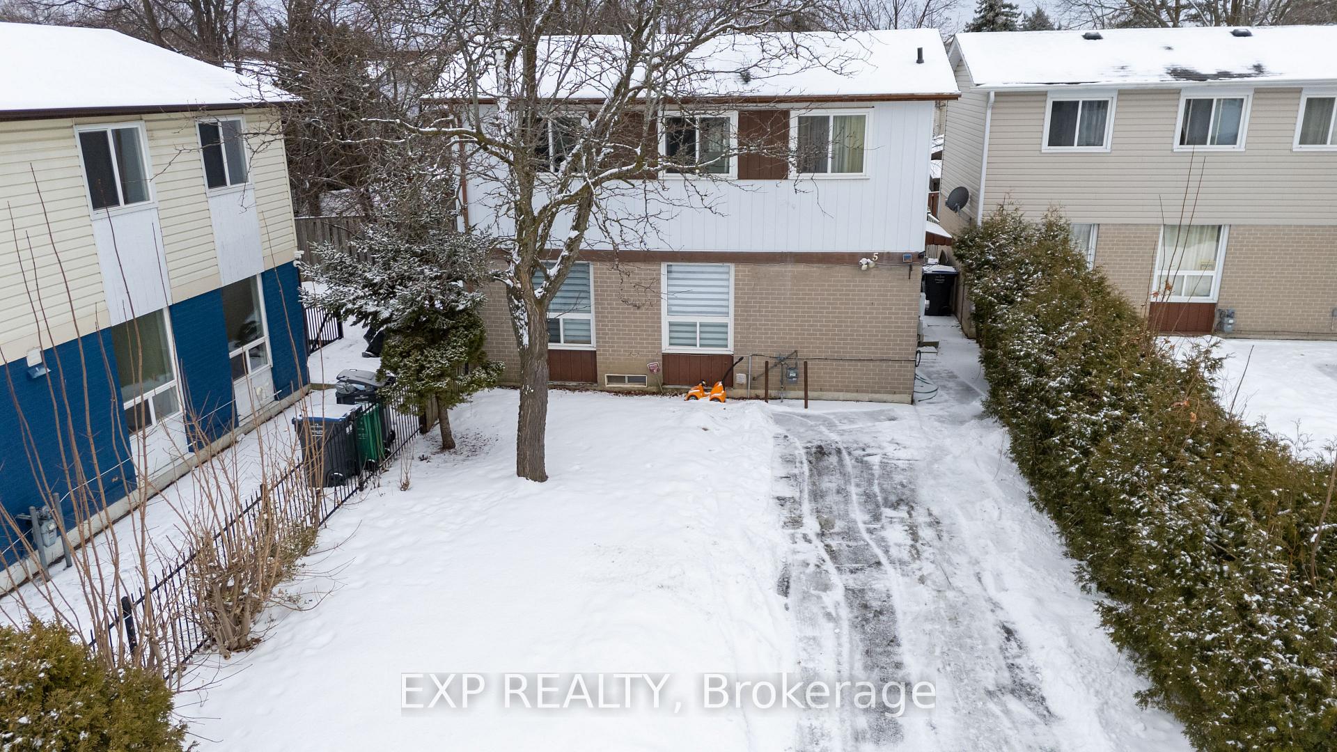 Photo 48 of 5 Juliana Square, Brampton, Northgate — HOMEH