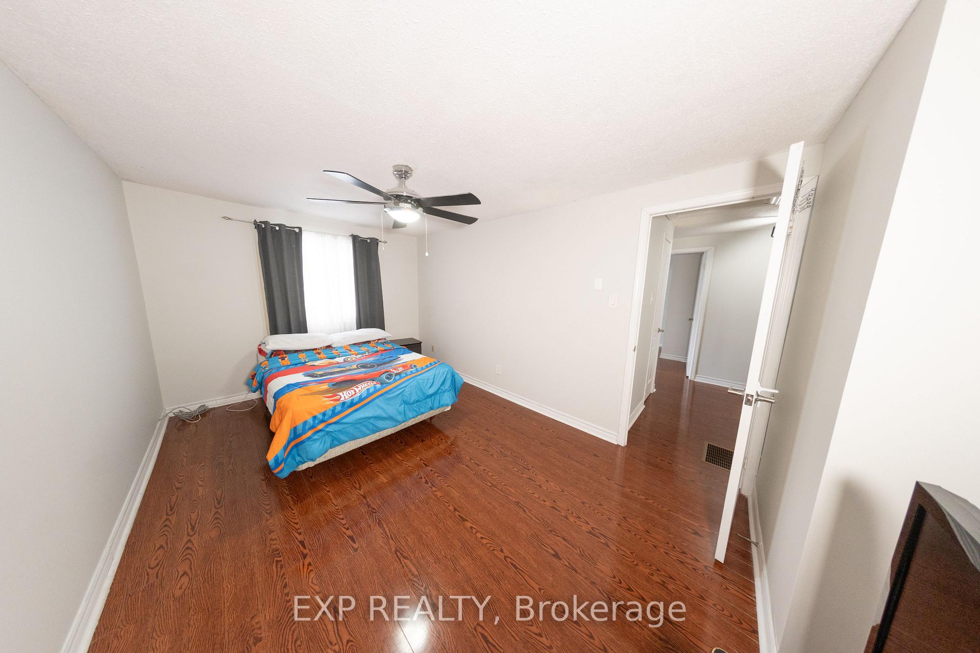 Photo 12 of 5 Juliana Square, Brampton, Northgate — HOMEH