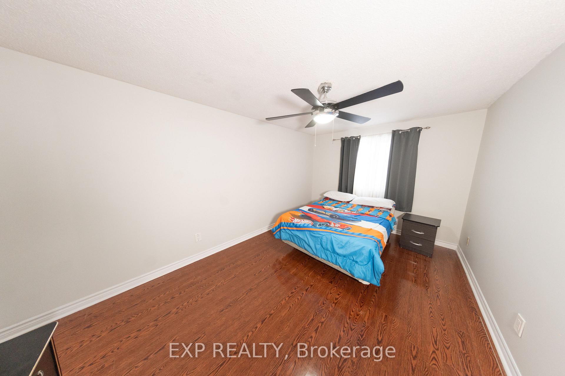 Photo 13 of 5 Juliana Square, Brampton, Northgate — HOMEH