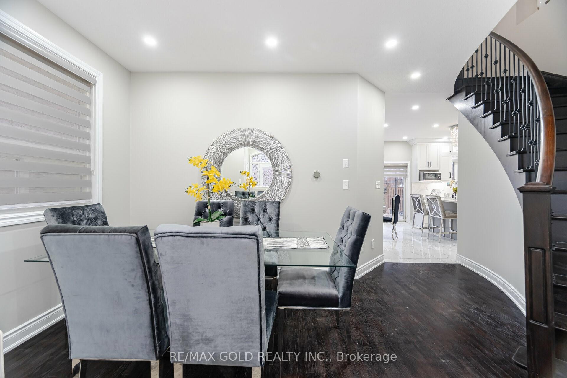 Photo 3 of 448 Father Tobin Road, Brampton, Sandringham-Wellington — HOMEH