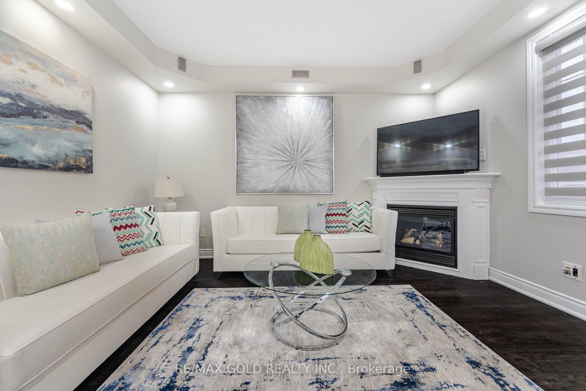 Photo 5 of 448 Father Tobin Road, Brampton, Sandringham-Wellington — HOMEH