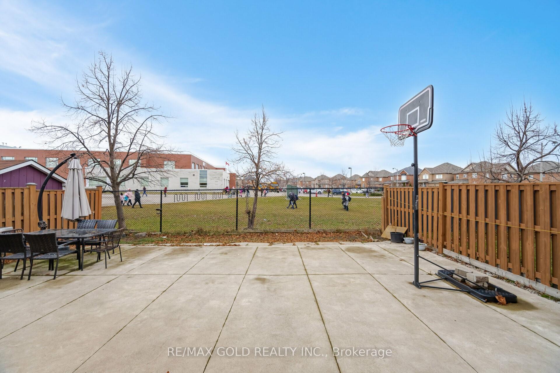 Photo 27 of 448 Father Tobin Road, Brampton, Sandringham-Wellington — HOMEH